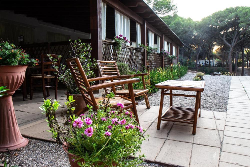 Camping Village S'Ena Arrubia Arborea Exteriör bild