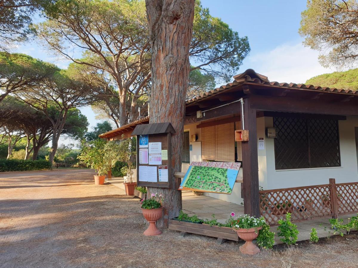 Camping Village S'Ena Arrubia Arborea Exteriör bild